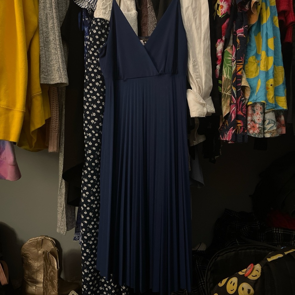 Soprano deep blue pleated dress